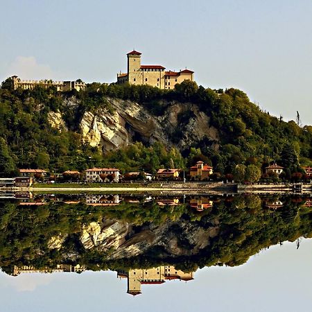 Residenza Esse Villa Angera Dış mekan fotoğraf