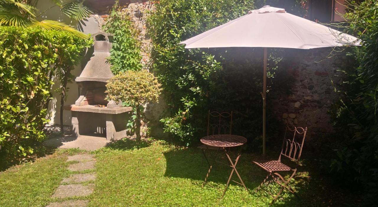 Residenza Esse Villa Angera Dış mekan fotoğraf