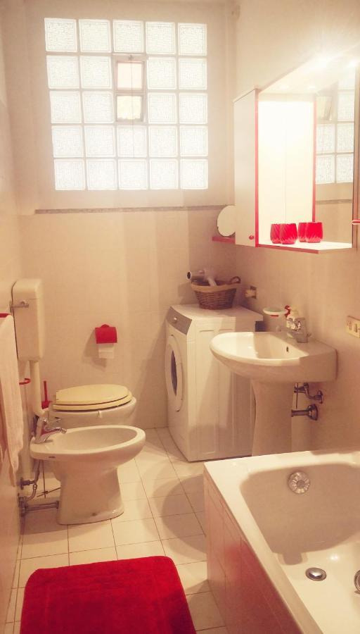 Residenza Esse Villa Angera Dış mekan fotoğraf