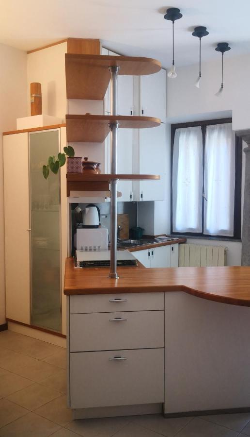 Residenza Esse Villa Angera Dış mekan fotoğraf