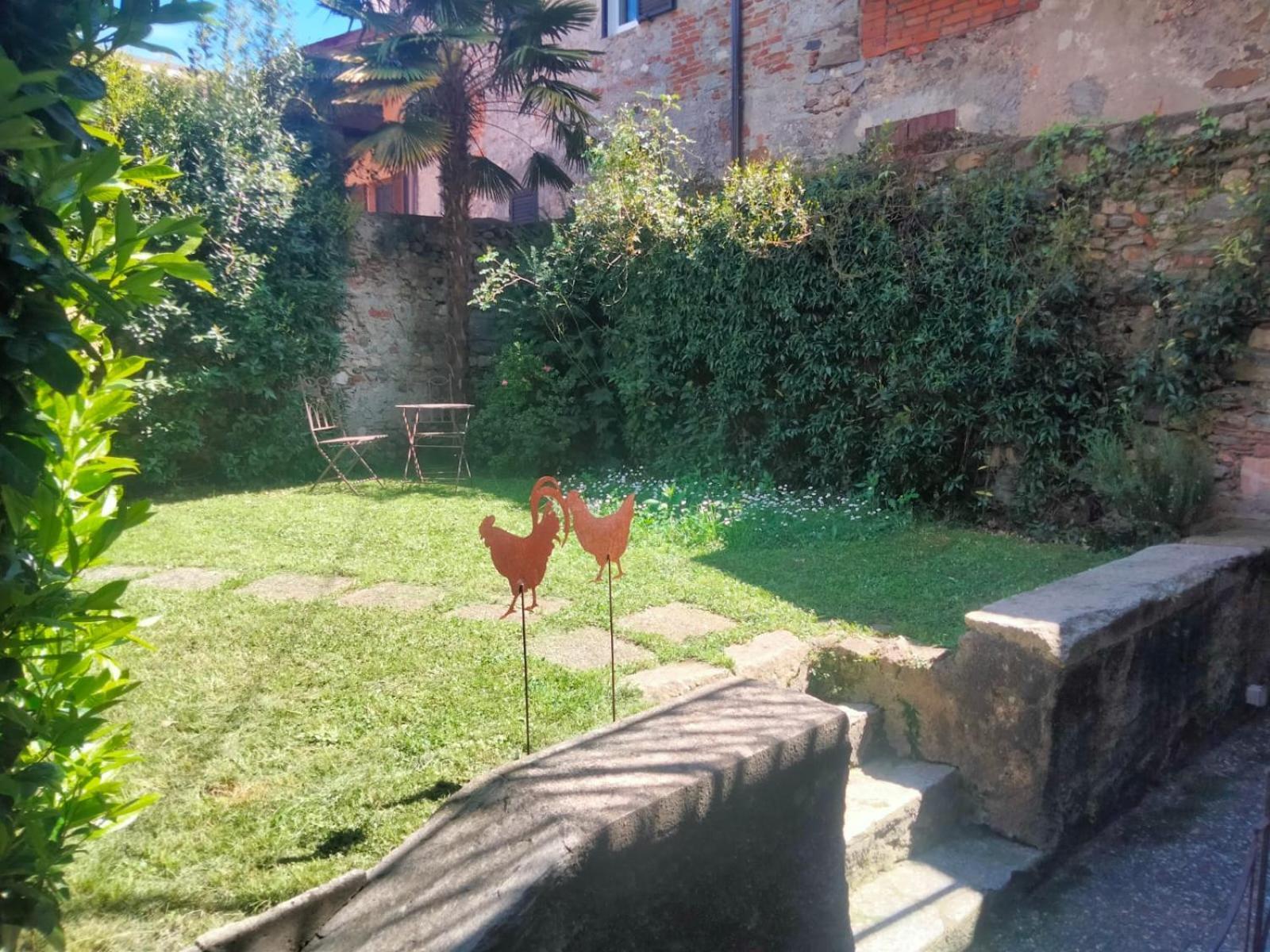 Residenza Esse Villa Angera Dış mekan fotoğraf